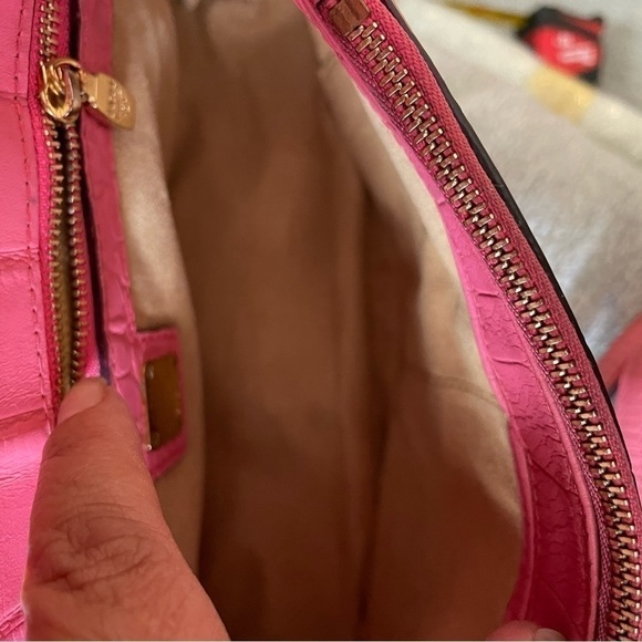 MCM First Lady with sling - Picture 12 of 14